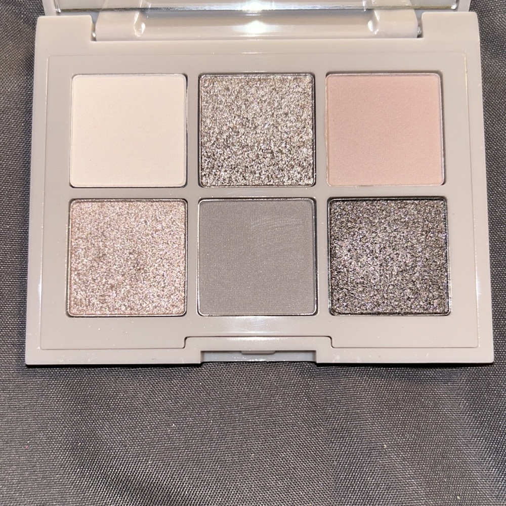 Essence-CORAL me maybe, I like to MAUVE it, BRONZED this way, TAUPE it up palett - Picture 14 of 15